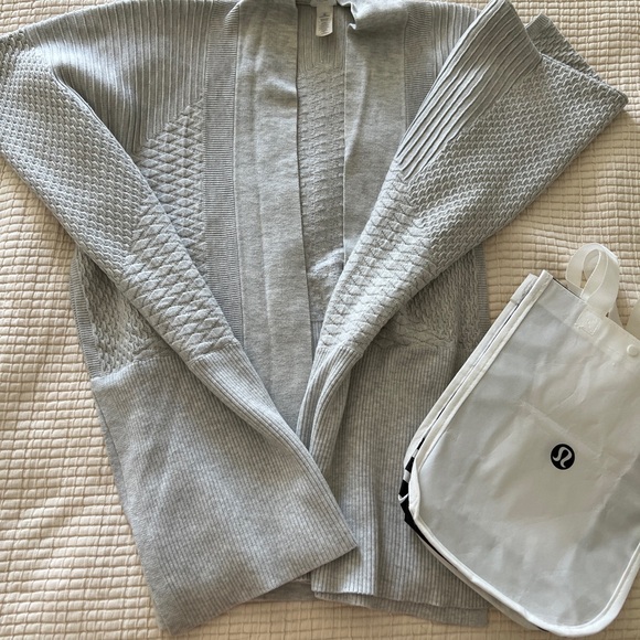 Lululemon Dream Weaver Wrap Heathered Core Gray One Size Ultra Soft Blend - Picture 6 of 8